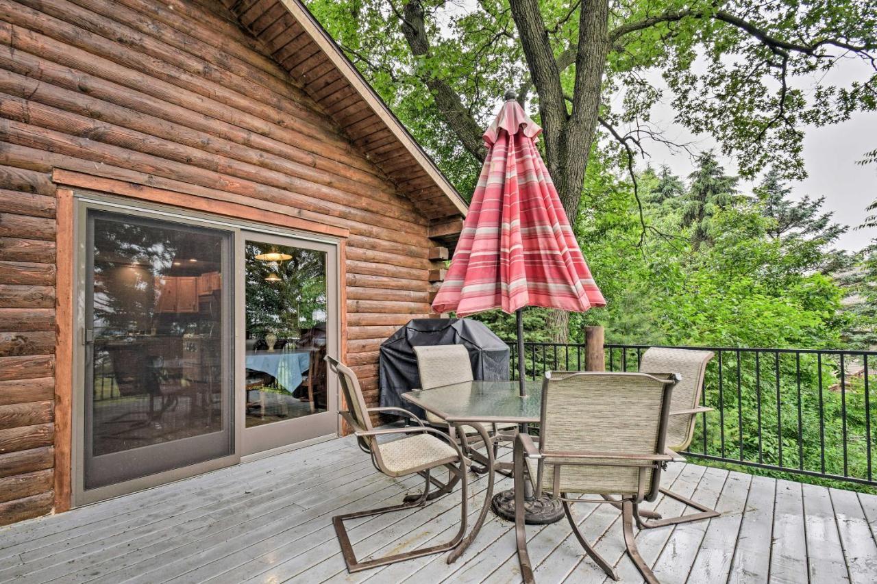 Cozy Amish Country Cabin On Shipshewana Lake! Bagian luar foto